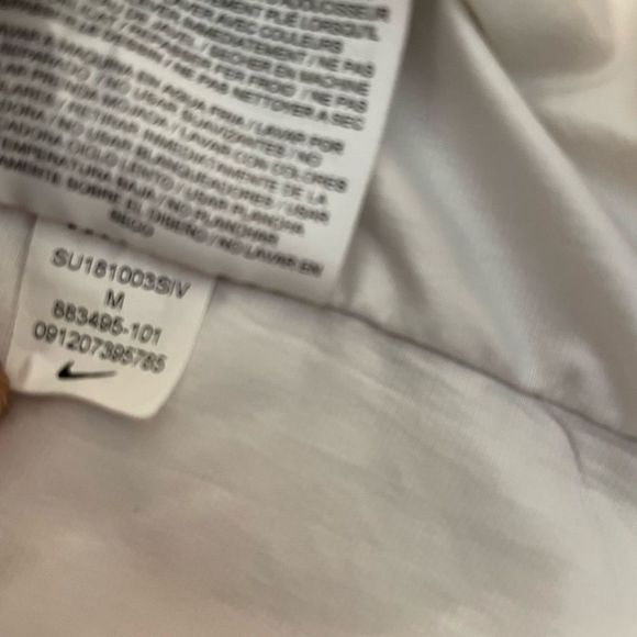 Nike Windbreaker  women’s Jackets Size M - Picture 6 of 6